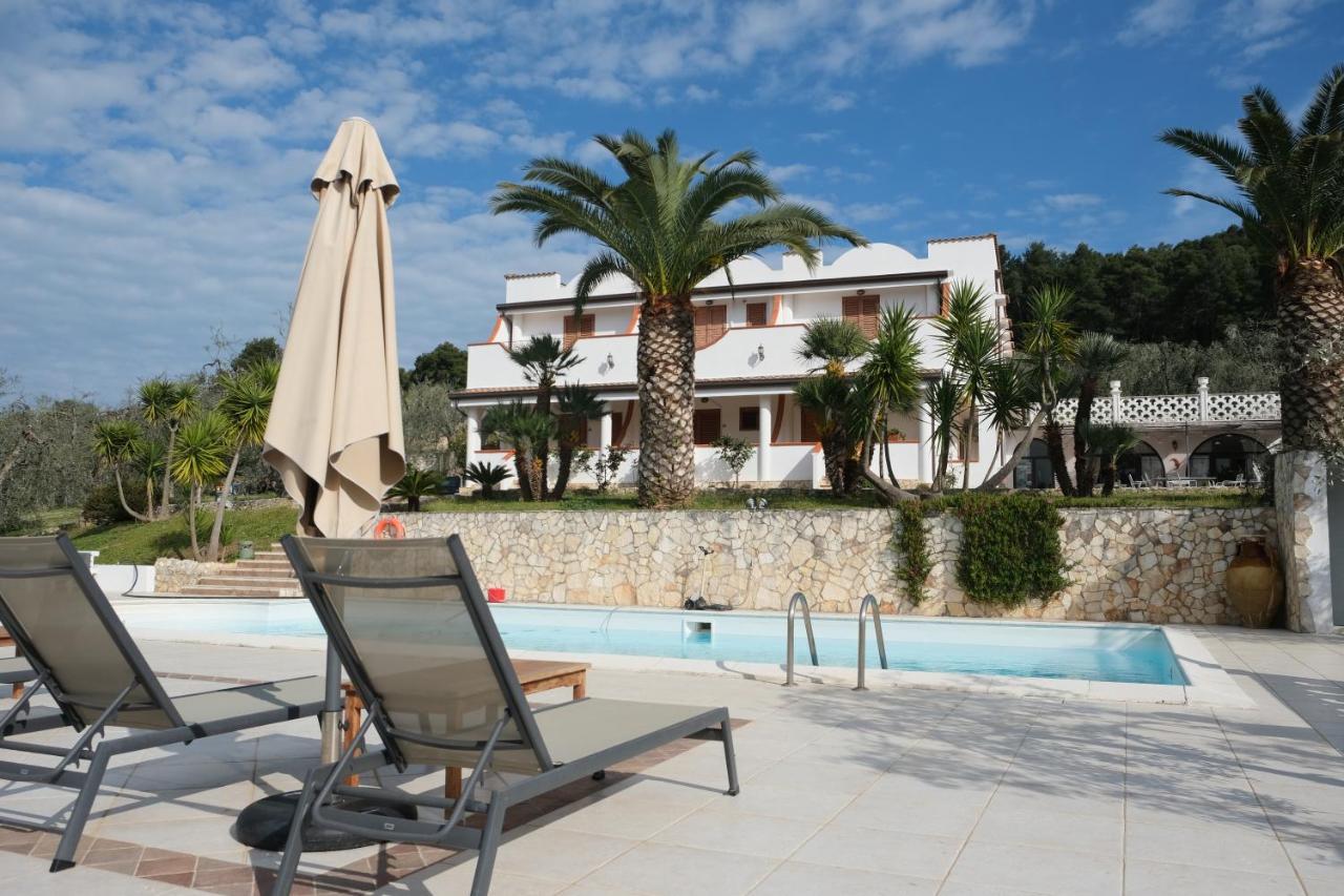פסקיצ'י Poggio Di Luna B&B Relais מראה חיצוני תמונה