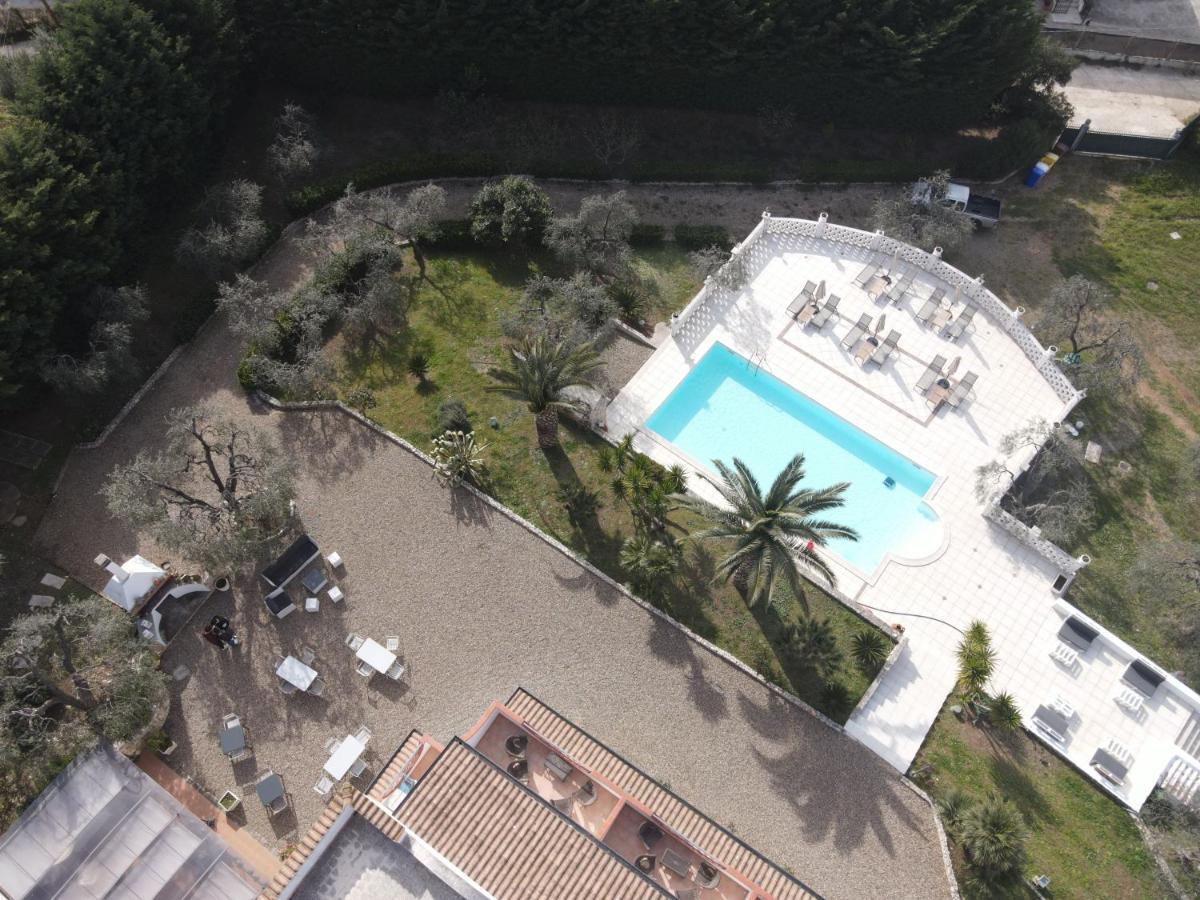 פסקיצ'י Poggio Di Luna B&B Relais מראה חיצוני תמונה