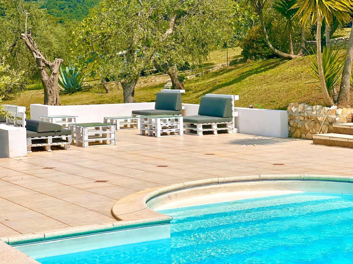 פסקיצ'י Poggio Di Luna B&B Relais מראה חיצוני תמונה
