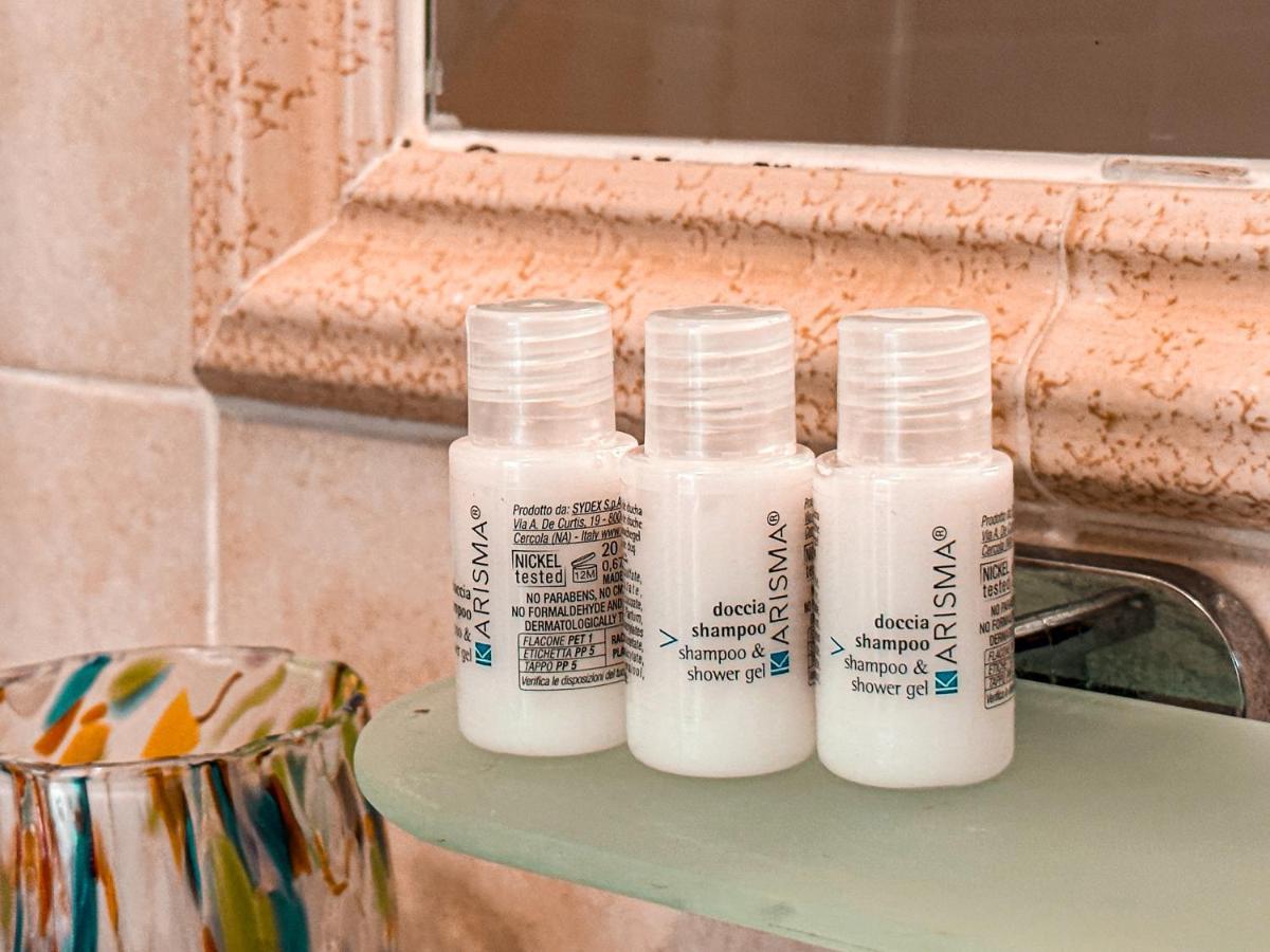 פסקיצ'י Poggio Di Luna B&B Relais מראה חיצוני תמונה